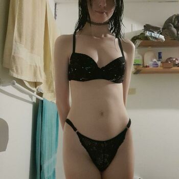 shy_spice
