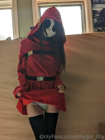 shygal_lilly
