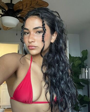Sienna Mae Gomez