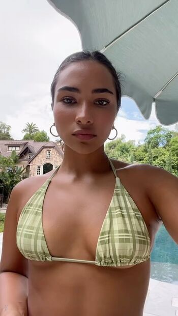 Sienna Mae Gomez
