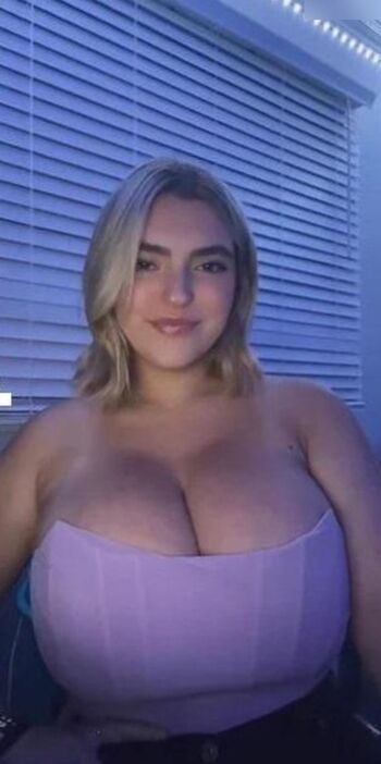 Sierra Bellingar sierrahp2