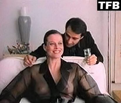 Sigourney Weaver