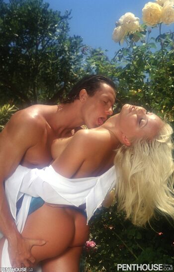 Silvia Saint