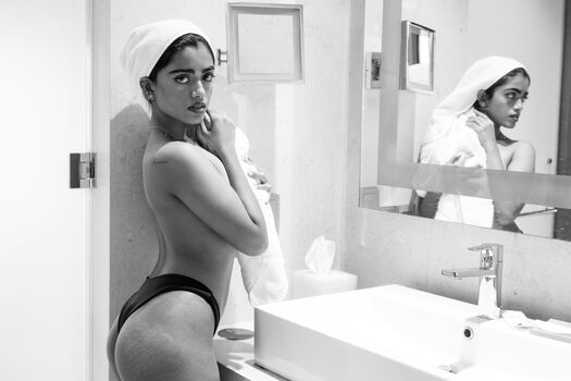 Simi Das