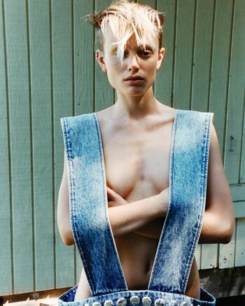 Simona Kust