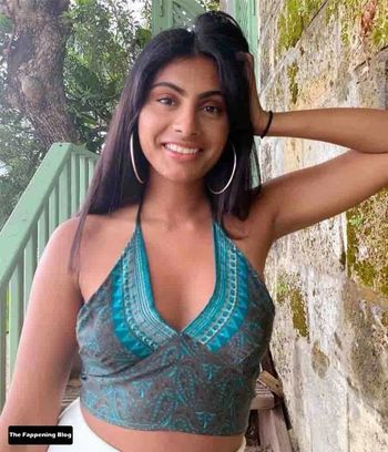 Simran Randhawa