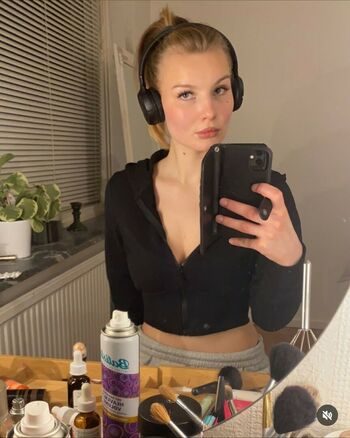 Siri54