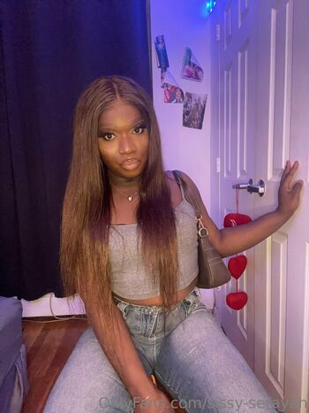sissy-serayah