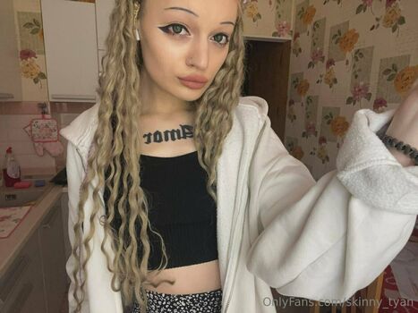 skinny_tyan
