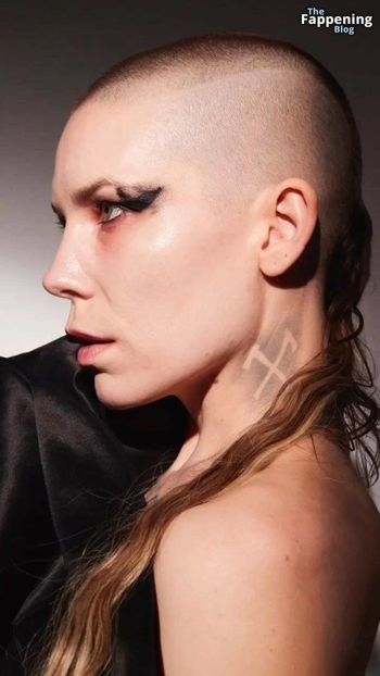 Skylar Grey