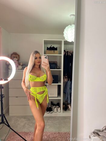 skylerblaxk Skyler- Naughty