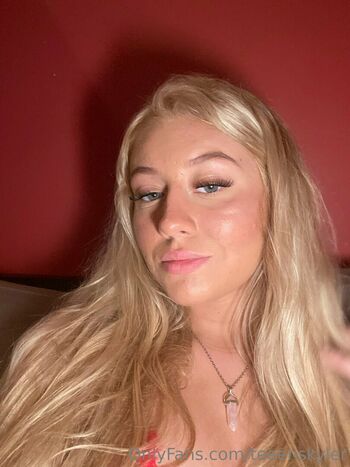skylerstormxo