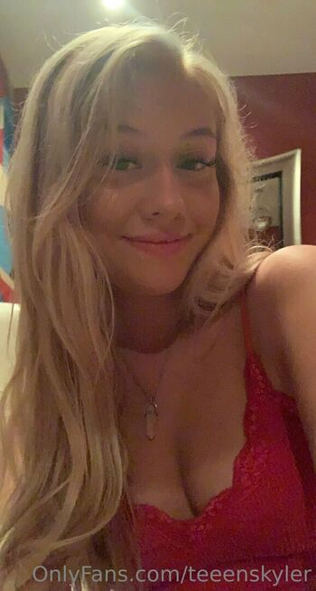 skylerstormxo