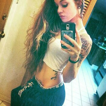 Smoking_babee