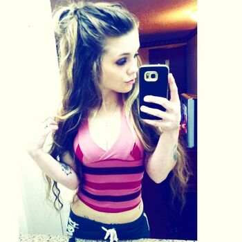 Smoking_babee