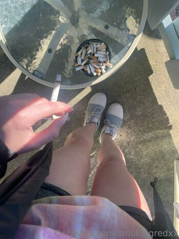 smokingredxx