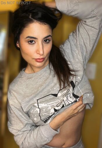 snarkybrunette