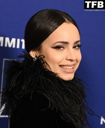 Sofia Carson