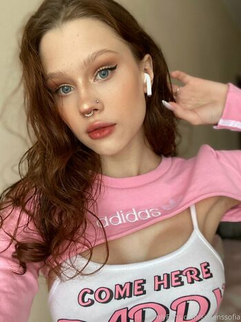 Sofia Simens