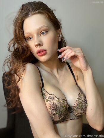 Sofia Simens