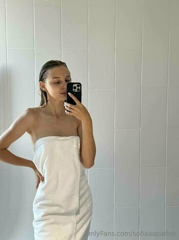 sofiaaaparker