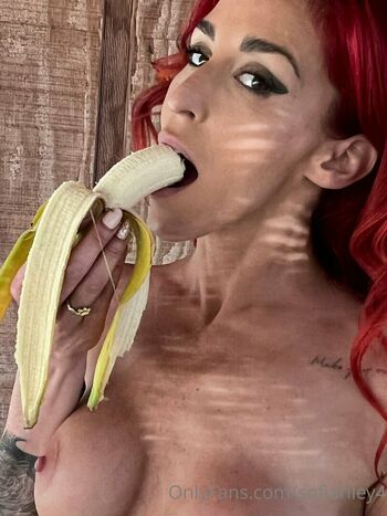 sofiariley4