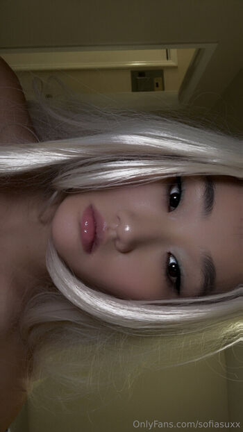 sofiasuxx