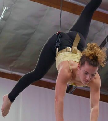 Sofie Dossi