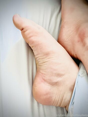 softboyfeetx