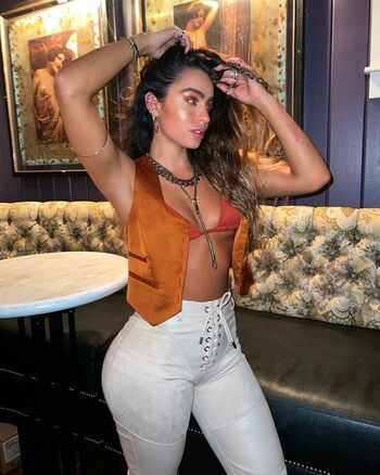 Sommer Ray