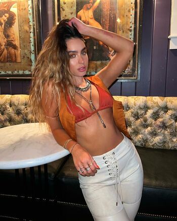 Sommer Ray