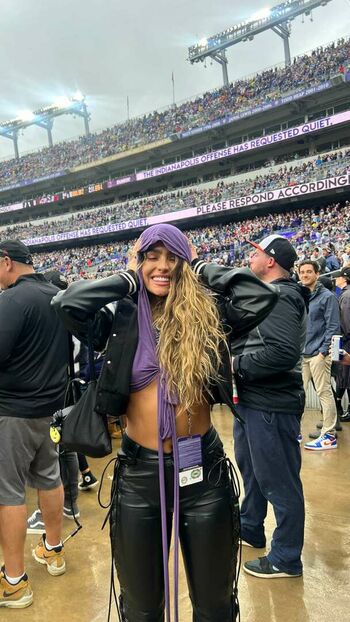 Sommer Ray