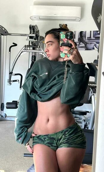 Sommer Ray
