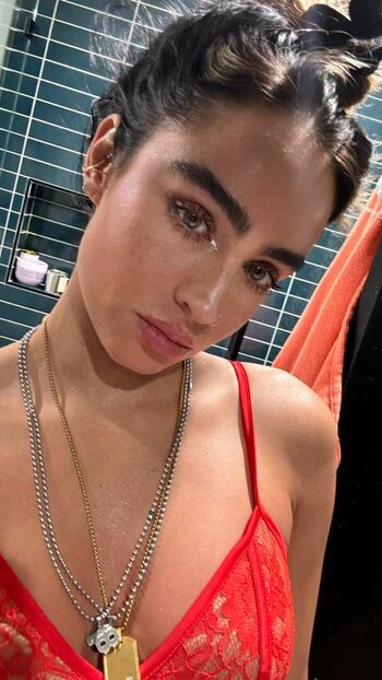 Sommer Ray