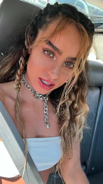 Sommer Ray