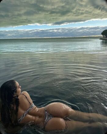 Sommer Ray