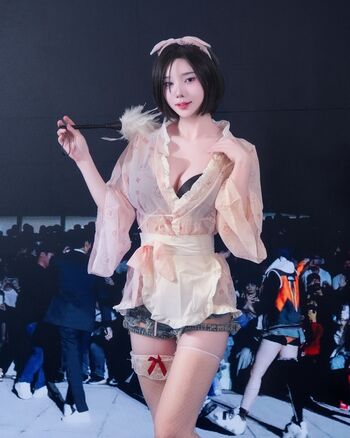Song Ju A