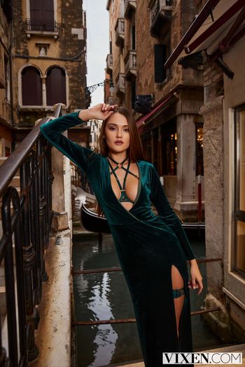 Sonya Blaze