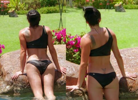 Sonya Deville