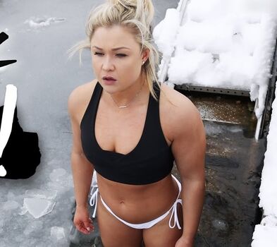 Sophia Thiel