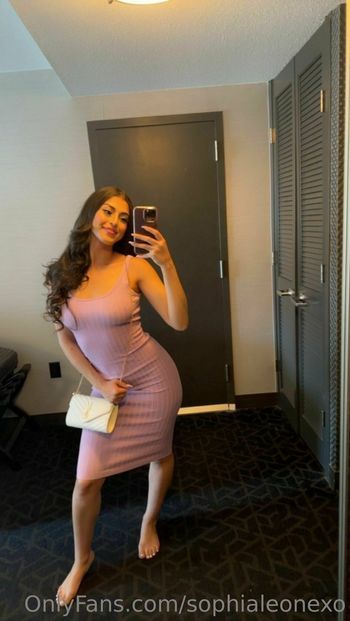 sophialeonexo
