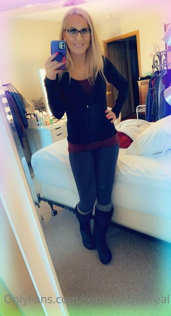 sophiaroseisreal