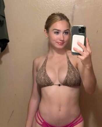 Sophie Foxx