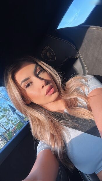 Sophie Rayne