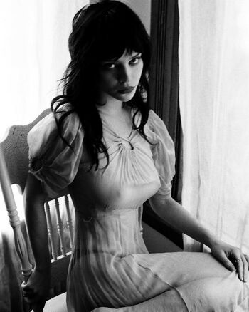 Sophie Thatcher