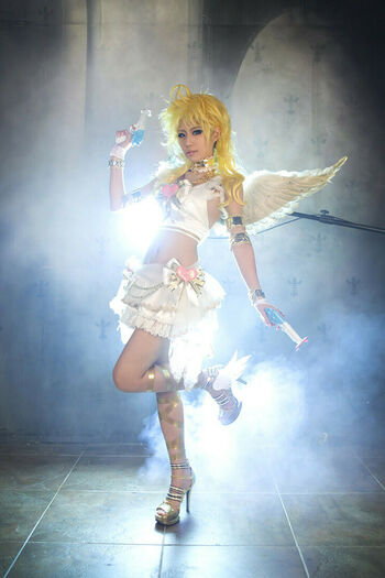 Spiral Cats Cosplay