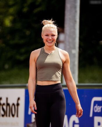 Sportlerinnen deutsch & International