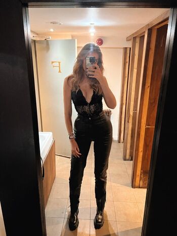 Stacey Lodge
