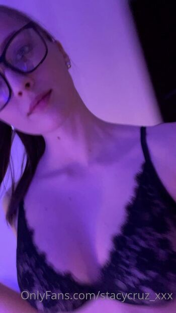 Stacy Cruz