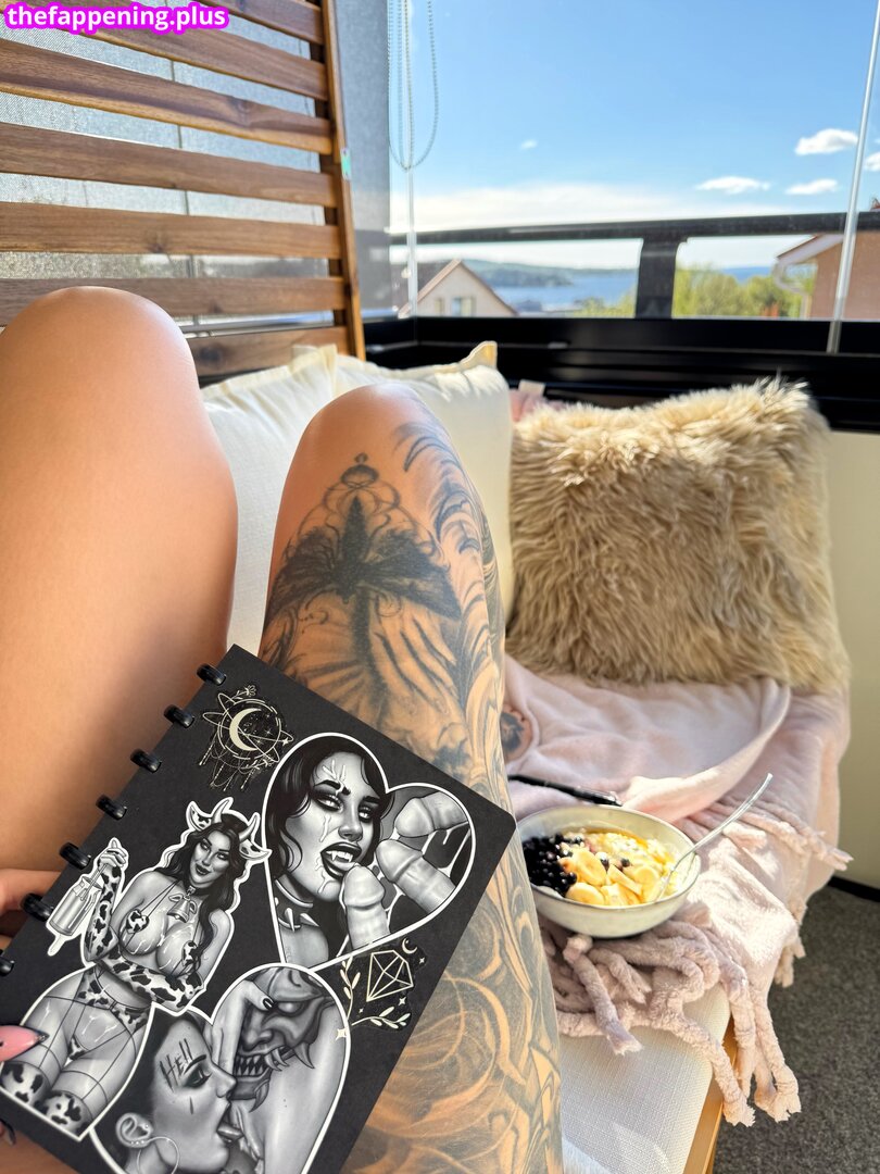 Starfucked